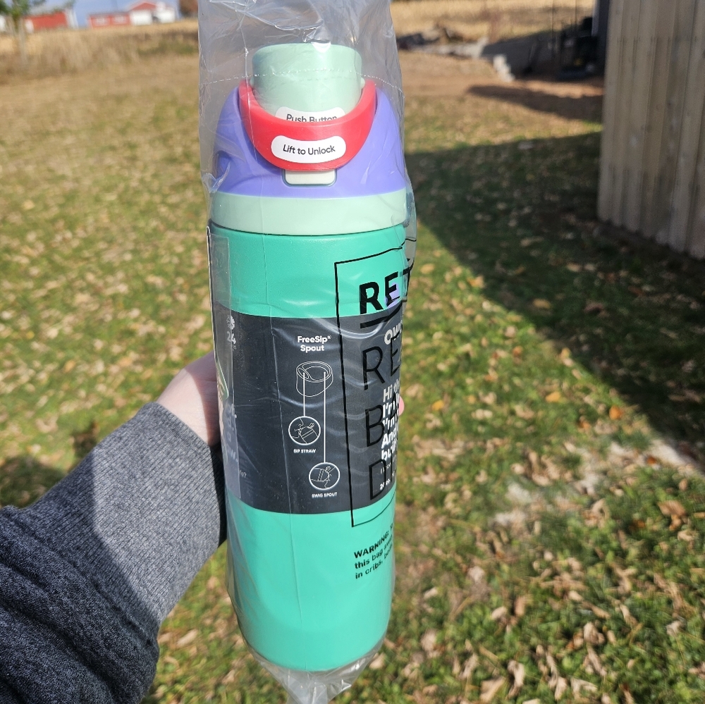 Owala 24 oz Freesip Disney Princess Ariel